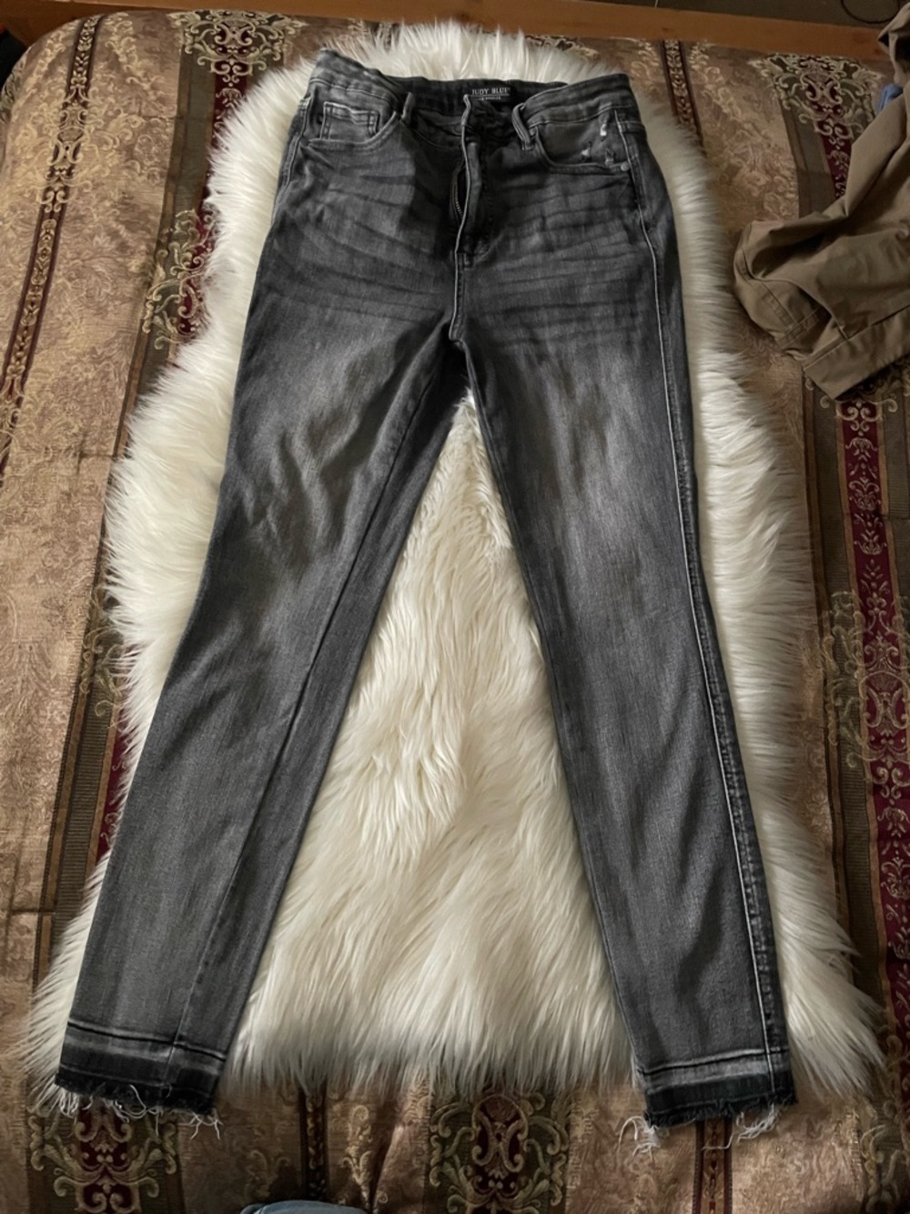 Judy Blue Gray Skinny Jeans with Faded Wash